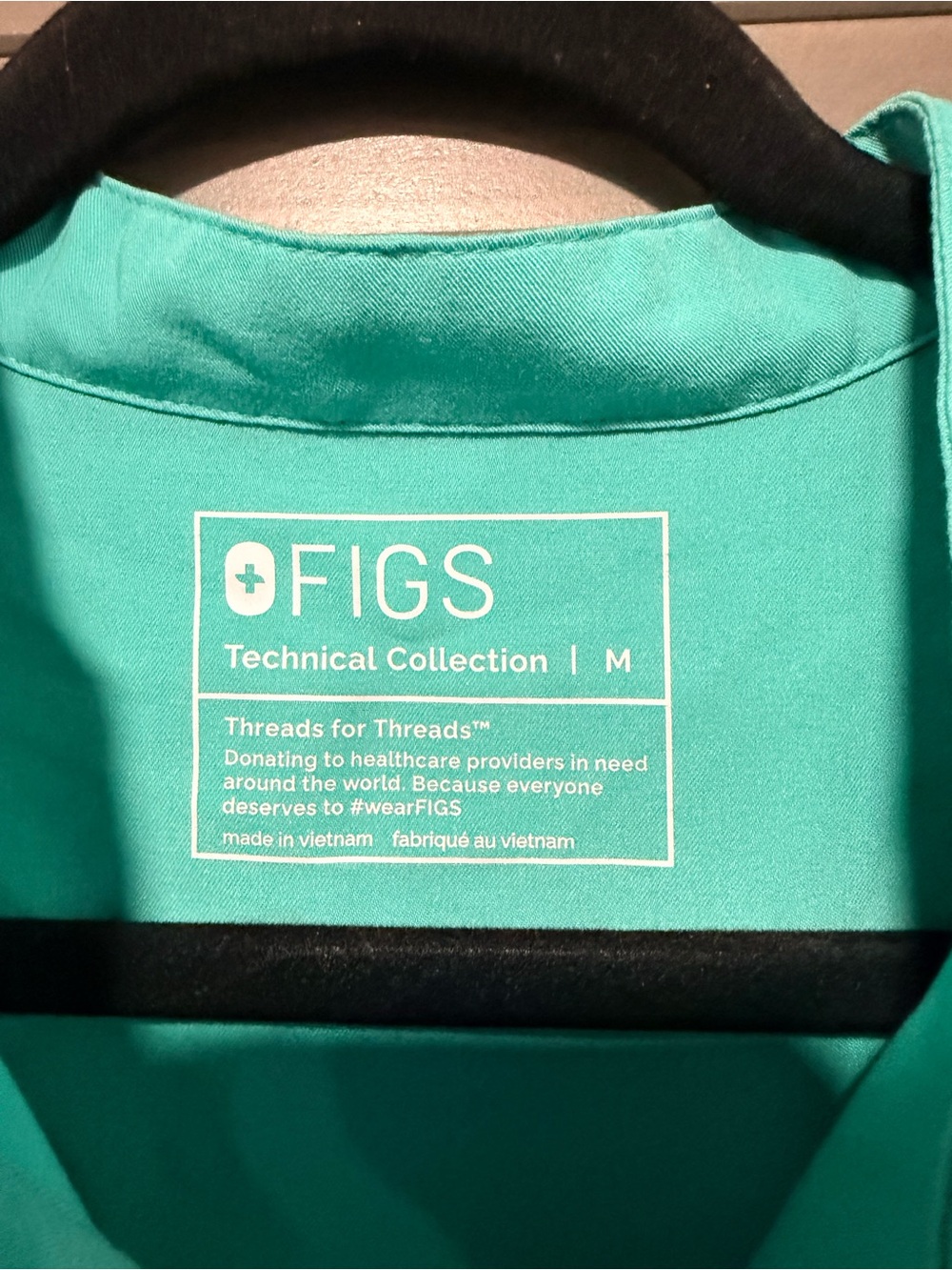 Figs Rafaela medium Split-Neck scrub top  in Mint Green - Picture 3 of 5